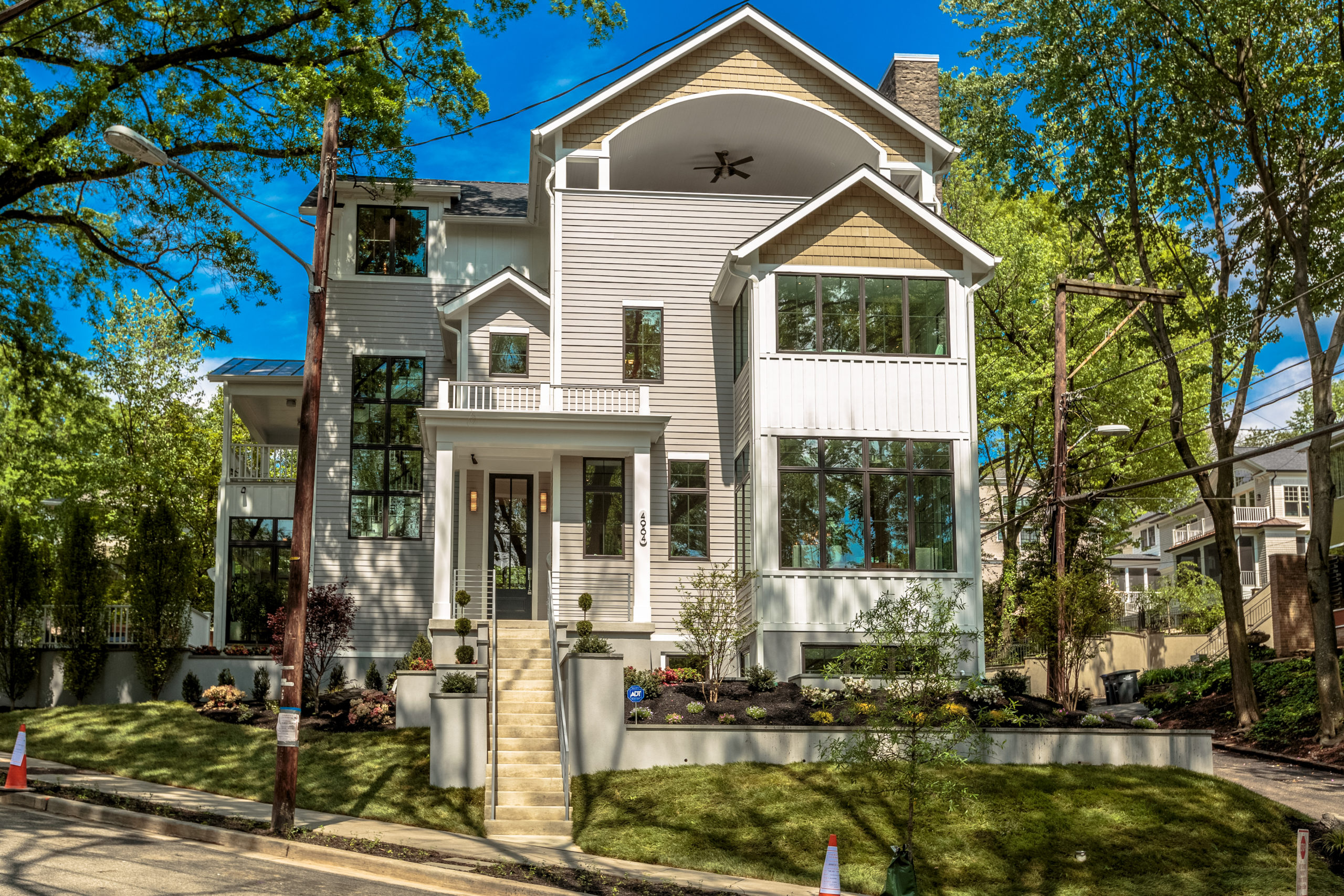 Kent - Single Family in Kent, DC